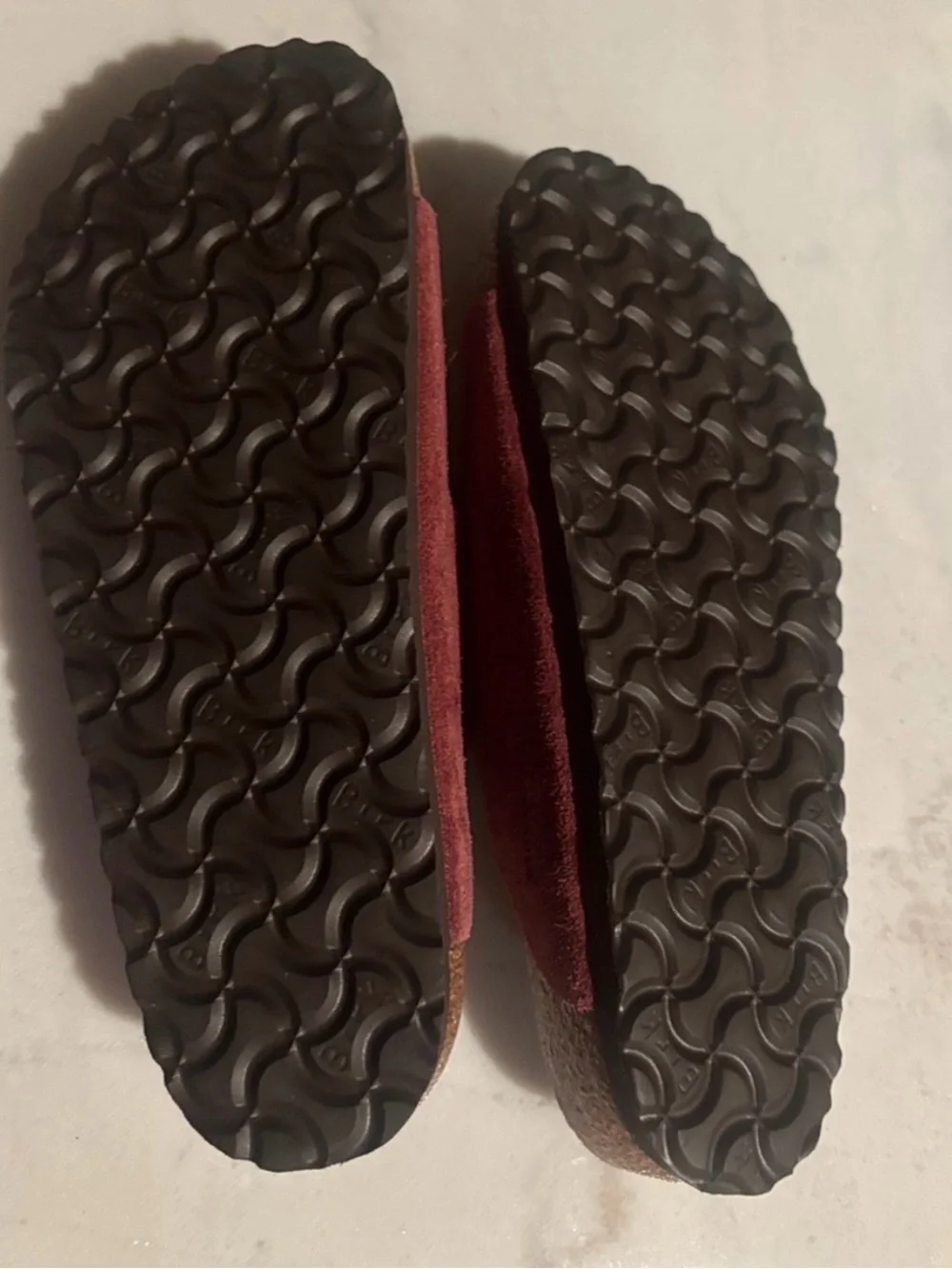 Birkenstock Arizona Slide Sandals in Burgundy women’s size 38